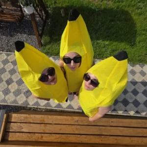 1-5PCS 크리스마스를위한 바나나 의상 과일 복장 부모-자식 일치하는 무대 공연 의류 유치원 역할 놀이 장식