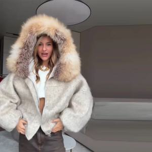오버사이즈 겨울 여성 코트 와이드 페이크 퍼 칼라 후드 재킷 루즈 싱글 브레스티드 아우터웨어 2025 신상 트렌디 따뜻한 여성 코트