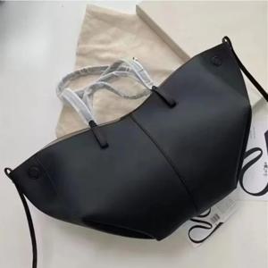 패셔너블한 프렌치 윙 백 천연 가죽 토트백 니치 핸드백 대용량 숄더 언더암 백, 좋은 선물