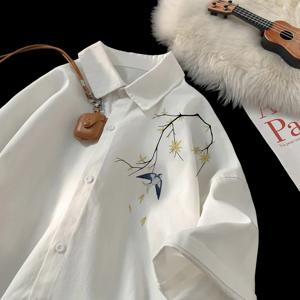 남성용 오버 사이즈 셔츠 Swallow Print Mens Blouse 화이트 패션 5XL 오버 사이즈 셔츠 캐주얼웨어 남성용 여름 새 의류