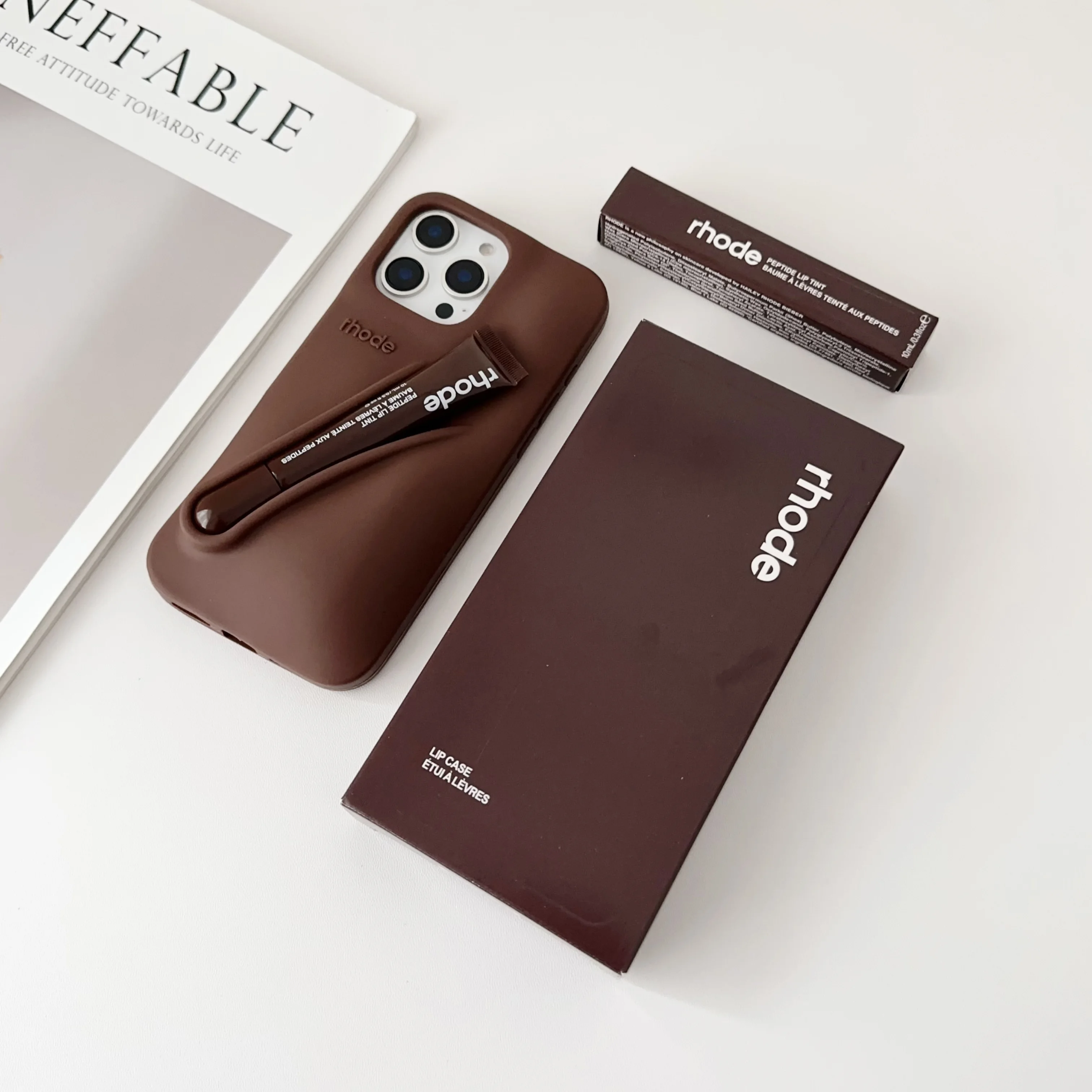 럭셔리 휴대용 립글로스 실리콘 립스틱 폰 케이스 아이폰 17Air 13 14 15 16 11 12 프로 맥스 플러스 충격 방지 백 커버 ﻿