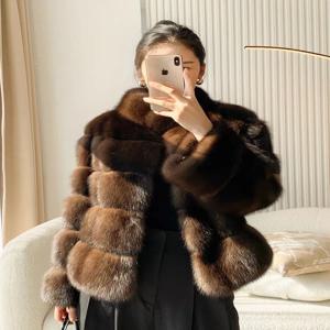 패셔너블한 짧은 보라색 수달 모피 코트 여성용 겨울 신상품 전체 수달 가죽 재킷 한국 스타일 루즈핏 긴 소매