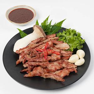 [부처하우스] 훈제 닭목살구이 400g(닭목살300g,소스 100g) /닭목의 뼈를 직접 발골하여 먹기좋게 손질