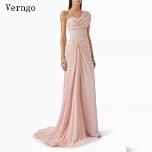 Verngo 라이트 핑크 쉬폰 공식 행사 드레스 한 어깨 라인 댄스 파티 드레스 여성 우아한 Pleat 파티 드레스 맞춤형