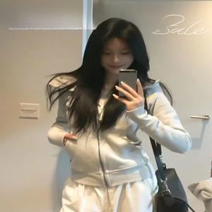 캐주얼 후드티 여성용 짧은 요가 스포츠웨어 탑 재킷 화이트 그레이 봄 가을 신상 아메리칸 스타일 슬림핏 지퍼 포켓