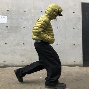 경량 오리털 재킷 후드 남녀 공용 스트리트 스타일 리브케이지 디자인 아웃도어 캠핑 하이킹 따뜻한 초경량 나일론