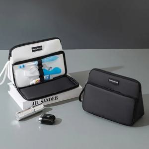 삼각형 남성용 세면도구 가방 대용량 건습 분리 방수 비즈니스 여행 화장품 수납 가방