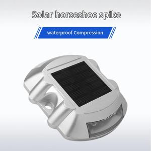 태양열 주조 알루미늄 도로 못 말굽 나비, 반사 도로 못, 도로 트럭 경고등, 정원 조경 램프