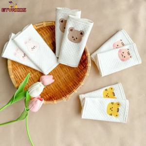 아기 안전 벨트 액세서리 쿠션 어깨 스트랩 커버 가슴 보호 차량 좌석 쿠션 패드 어린이를위한 교살 방지 패드