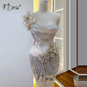 럭셔리 샴페인 크리스탈 프롬 드레스 일루전 플라워 아플리케 셀러브리티 레드카펫 파티 드레스 2025 맞춤형 우아한 갈라 드레스