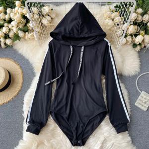 후드 스웨터 결합 된 긴팔 티셔츠 여성 대비 색상 슬림 나타나는 얇은 디자인 감각 솔리드 컬러 언더 레이 탑