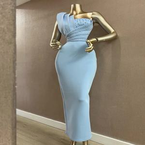 맞춤 제작 고품질 클래식 저지 라인스톤 펄 컬럼 원숄더 롱 드레스 맞춤 행사 드레스 패션 정장