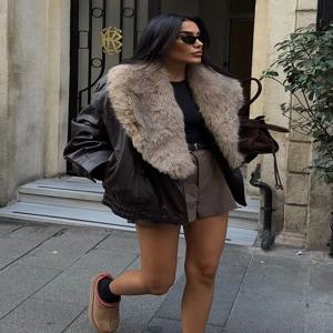 HH 여성 패션 빈티지 인조 모피 칼라 재킷 긴 소매 인조 가죽 재킷 2025 가을 겨울 하이 스트리트 여성 아우터웨어