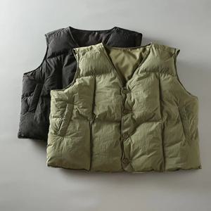 겨울 신상 일본 레트로 캐주얼 경량 따뜻한 남성용 브이넥 코튼 조끼 어깨 패드 재킷 트렌디 루즈핏 청년 인기