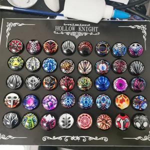 홀로우 나이트 액션 피규어 자석 보호 부적 수집용 미니 장식품 게임 주변기기 생일 선물 장난감 수집가용