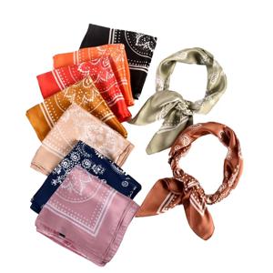 유럽과 미국의 뜨거운 판매 빈티지 페이즐리 작은 캐슈 꽃 70*70 새틴 스퀘어 실크 스카프