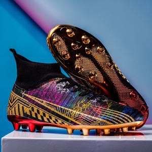 남자 축구 신발 하이 탑 축구 클리트, 야외 통기성 운동 전문 스파이크 청소년 소년 축구 신발 남여