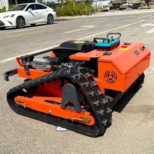 가정용으로 새로운 엔진과 모터가 장착된 맞춤형 자체 추진 원격 제어 크롤러 잔디 깎는 기계 정원 잔디 절단기