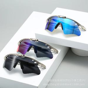 남성과 여성을위한 새로운 유럽 야외 스포츠 사이클링 편광 선글라스 산악 사이클링 스포츠 선글라스 8-2 실버