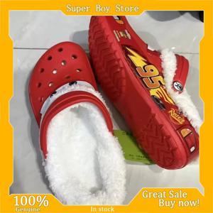 새로운 스타일 성인용 플러시 맥퀸 자동차 홀 슈즈 야외 해변 에바 스포츠 샌들 실내 미끄럼 방지 내구성 통기성 슬리퍼 선물