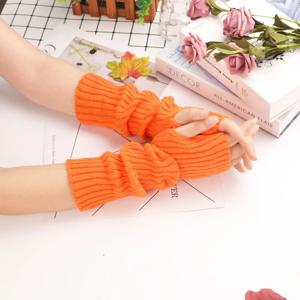 겨울 니트 팔토시 – 부드러운 캐시미어 혼방 손가락 없는 장갑 & 팔꿈치 보호대 (엄지손가락 구멍 디자인)