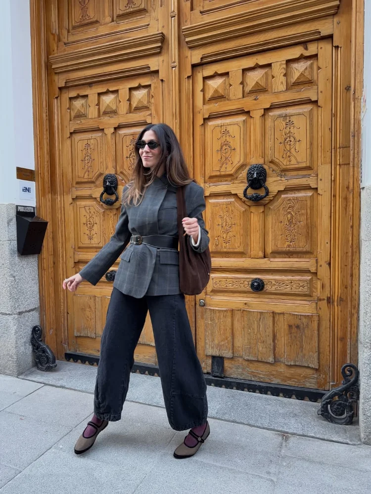 불규칙한 체크무늬 블레이저 여성 재킷 패션 스탠드 칼라 긴 소매 스플릿 루즈 숏 재킷 2025 여성 일상 출퇴근 아우터