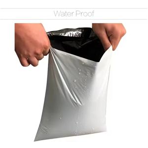 신소재 두꺼운 플라스틱 배송 가방 방수 택배 우편 가방 자체 접착 씰 블랙 화이트 포장 가방