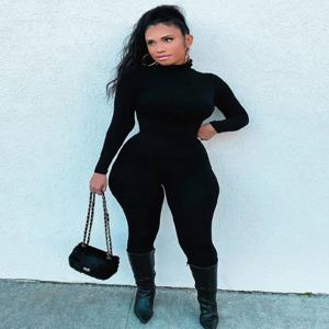Hugcitar 2024 가을 긴 소매 솔리드 터틀넥 섹시 스키니 Bodycon 점프 슈트 여성 패션 streetwear 캐주얼 romper 오버올