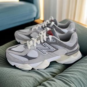 커플트렌디 캐주얼 운동화, 패션블로거 추천, 의상 필수품