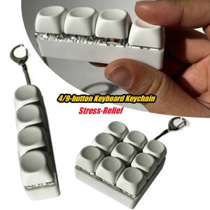 4/9 버튼 키보드 키체인 샤프트 테스터 음향 효과가 있는 Fidget 장난감 컴팩트 사이즈 간편한 휴대성 편안한 터치