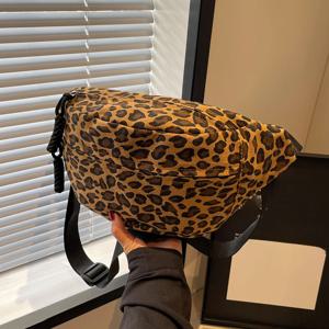 여성용 허리 가방, 조절 가능한 어깨 끈이 있는 빈티지 가슴 가방, 대각선 크로스 백, 여행 및 일상 사용에 적합