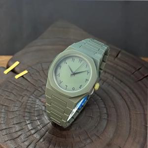 1/5PCS 패션 플라스틱 스트랩 남성 비즈니스 시계 캐주얼 아날로그 스포츠 쿼츠 시계 남성용 시계