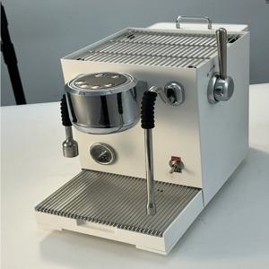 2025 전문 상업 메이커 에스프레소 머신 자동 전기 카페테라 Expresso 커피 머신 공장