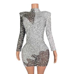 스파클링 실버 생일 파티 드레스 우아한 무대 공연 의상 여성 다이아몬드 페르시 허리 이브닝 가운 여름 패션