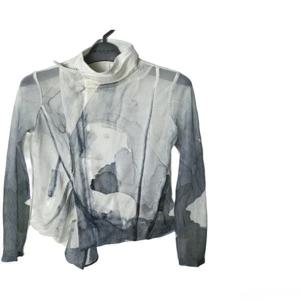 여성 캐주얼 다목적 SD 버클 에어컨 셔츠 태양 보호 의류 속이 빈 디자인 여름 패션 겉옷