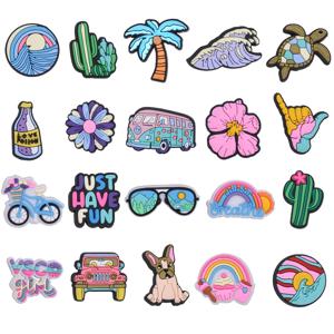 악어 액세서리에 대한 여름 여행 구두 매력 매력 나막신 버블 슬라이드 DIY 구두 장식 버클 핀 파티 선물