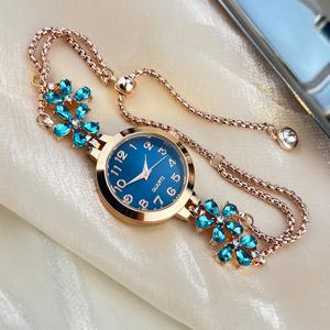 라이브 버스트 새로운 다이아몬드 세트 꽃 컬러 다이아몬드 간단한 패션 풀 팔찌 시계 여성용 시계