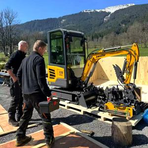 빠른 배송 미니 굴삭기 1.8톤 소형 굴삭기 유로 5/EPA 맞춤형 가정용 농장용 1800 소형 굴착기 판매 미니 굴착기