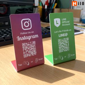 Hilo 프로그래머블 NFC215 구글 리뷰 카드 NFC 스테이션 테이블 13.56Mhz QR 코드는 독립적으로 설정하여 스탠딩 카드와 연결할 수 있습니다