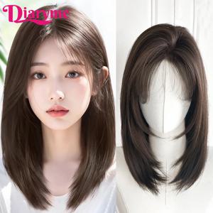 짧은 직선 합성 가발 여성의 긴 머리 이마 레이스 앞머리 쇄골 머리 중간 부분 레이스 앞 가발 여성 로리타 가발
