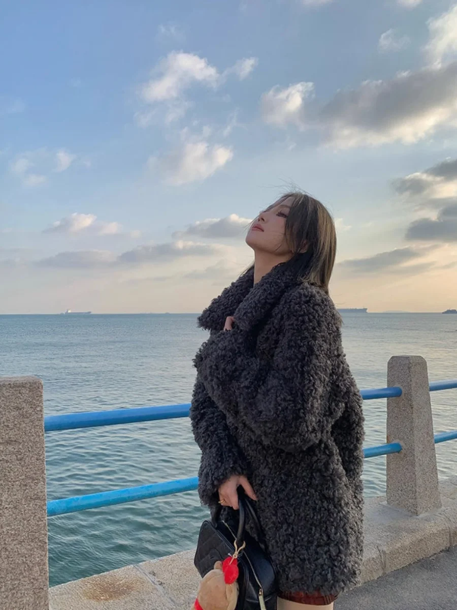 양털 자켓 여성용 중간 길이 겨울 폴로 칼라 루즈 두꺼운 포스트-애피콜립틱 스타일 인조 밍크 캐시미어 코트