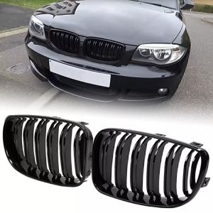 1 쌍의 자동차 앞 범퍼 신장 그릴 BMW E81 E87 E82 E88 128i 130i 135i 2008-2013 광택 블랙 더블 라인 레이싱 그릴