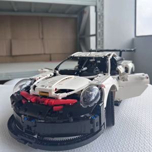 2025년 신제품 고품질 1580피스 1:10 테크놀로지 레이싱카 모델 42096 자동차 MOC 장난감 DIY 공예 어린이 생일 선물