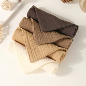 부드러운 흡수성 거즈 코튼 베이비 스퀘어 타월 유아용 워시 핸드 페이스 타월 크레페 모슬린 타액 아기를위한 얼굴 천을 닦아냅니다.