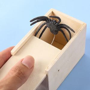 1PC-나무 장난 트릭 실용 농담 홈 오피스 공포 장난감 상자 개그 거미 부모 친구 재미 있은 놀이 농담 선물 놀라운 보