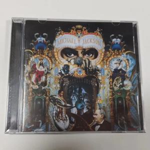 MJ 슈퍼스타 팝의 왕 마이클 잭슨 음악 CD Dangerous 앨범 컴팩트 디스크 코스프레 워크맨 자동차 CD 플레이어 사운드트랙 박스 선물