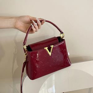 우아한 숙녀 메신저 가방, 유명 디자이너 실용적인 스타일을 가진 여성을 위한 고품질 가죽 숄더백