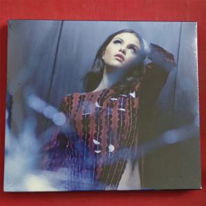 셀레나 고메즈 '리바이벌' 앨범 CD - 셀레나 고메즈 팬 및 팝 음악 수집가를 위한 팝 음악 디스크