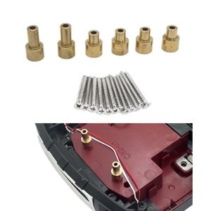 MN82 LC79 MN82S Pro 황동 자동차 쉘 1/12 수정 된 빅 휠 특수 업그레이드 부품 용 컬럼 높이 브래킷 높이기