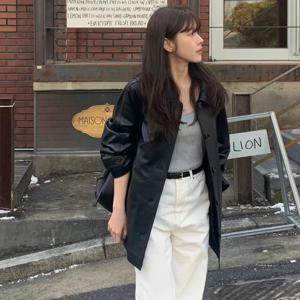 루즈핏 블랙 PU 가죽 재킷 여성용 봄 가을 패션 스트리트 스타일 레트로 디자인 긴 소매 수트 코트